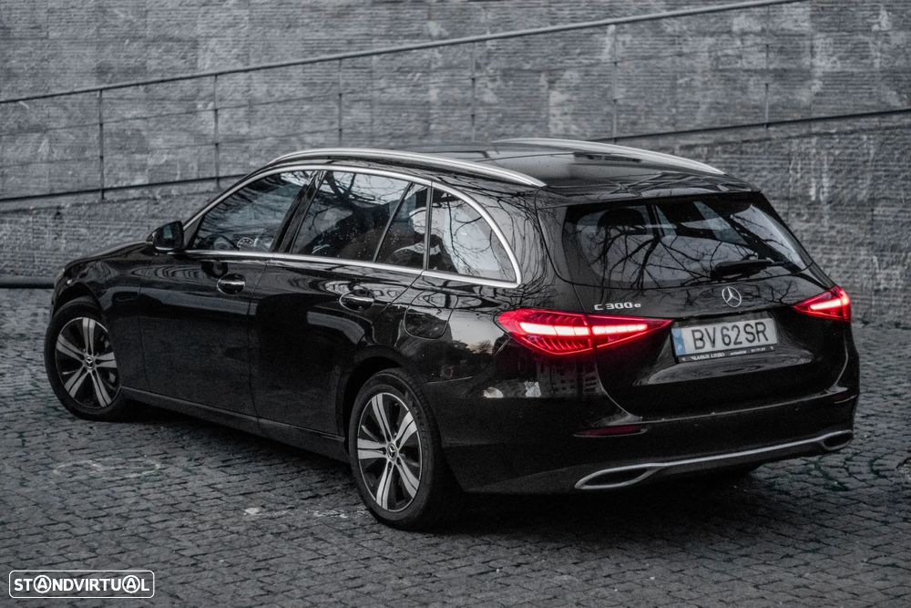 Mercedes-Benz C 300 e T 9G-TRONIC Avantgarde - 3