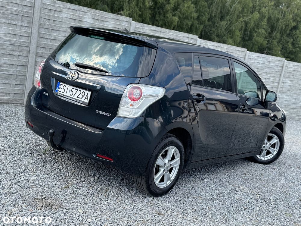 Toyota Verso 2.0 D-4D Executive - 4