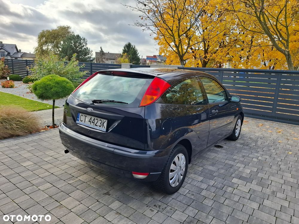 Ford Focus 1.4 Comfort - 6