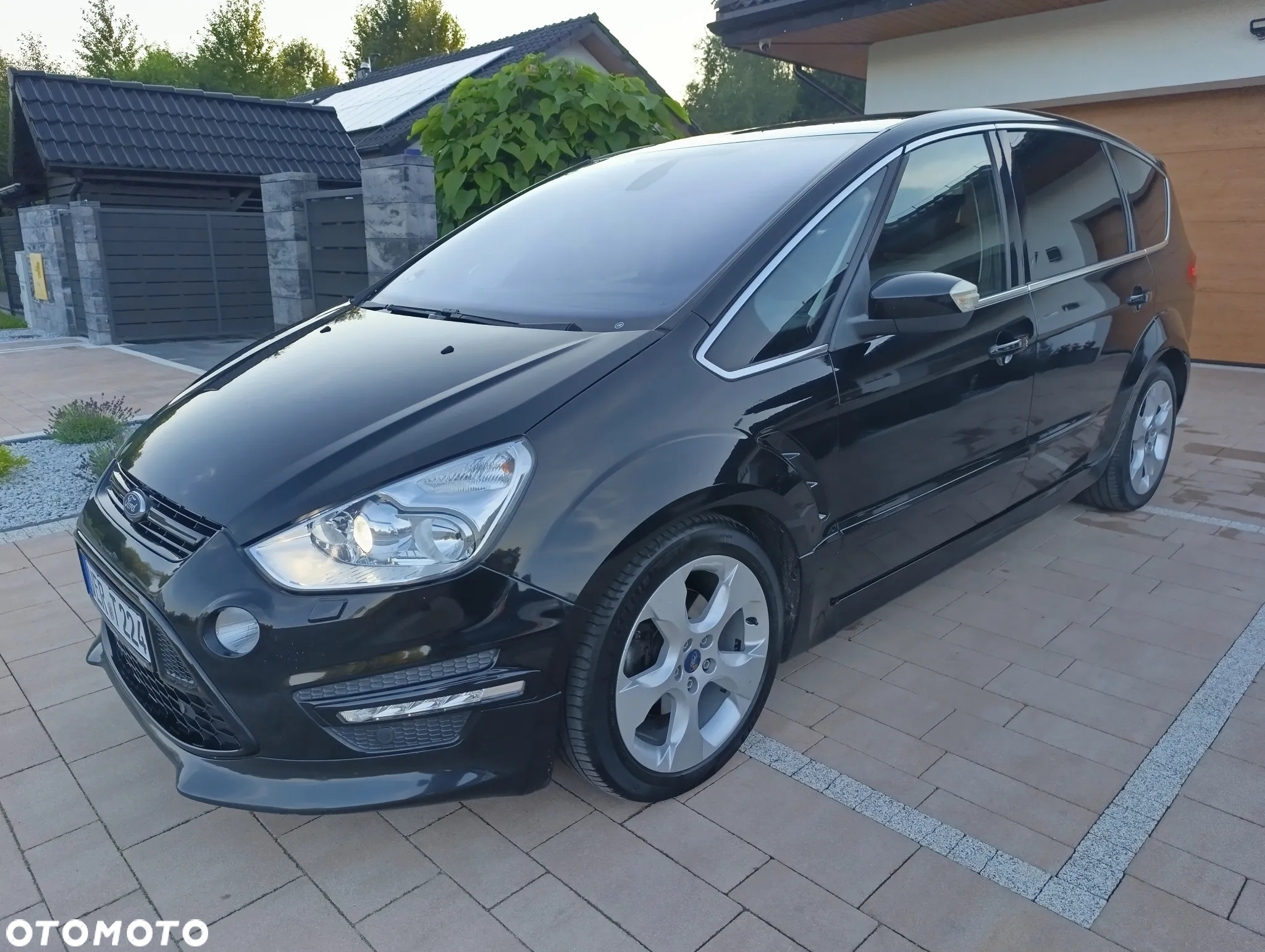 Ford S-Max - 23