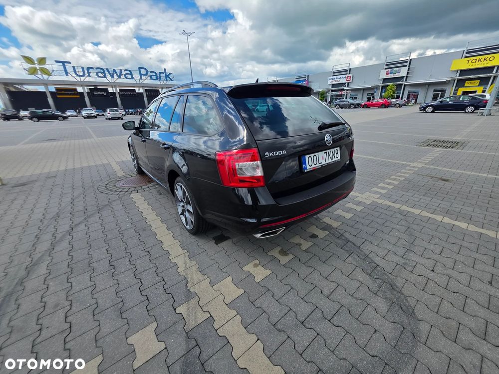 Skoda Octavia 2.0 TDI RS DSG - 4