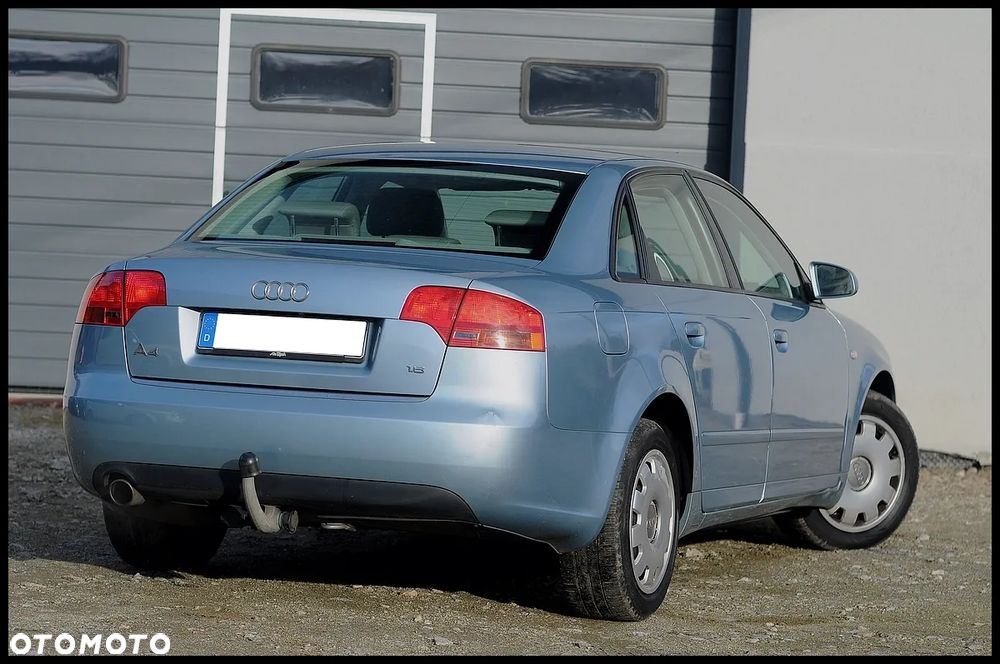 Audi A4 Limousine 1.6 - 16