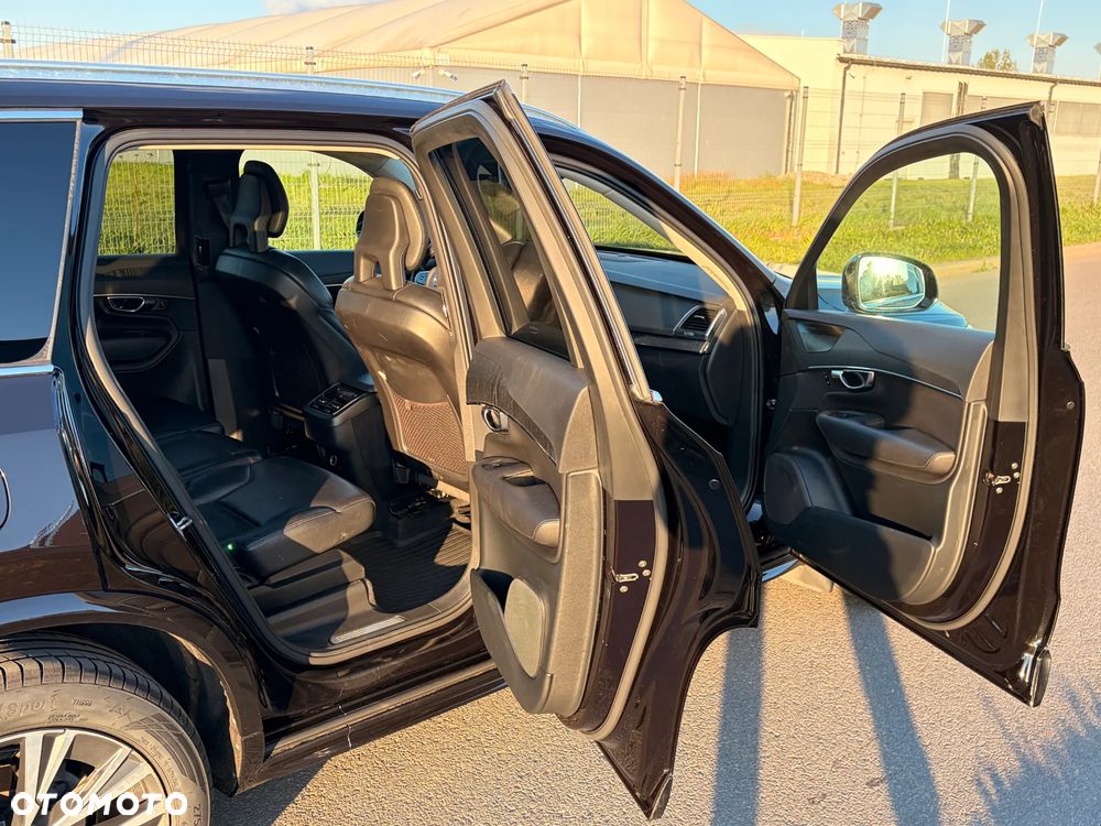 Volvo XC 90 T6 AWD Geartronic Momentum - 17