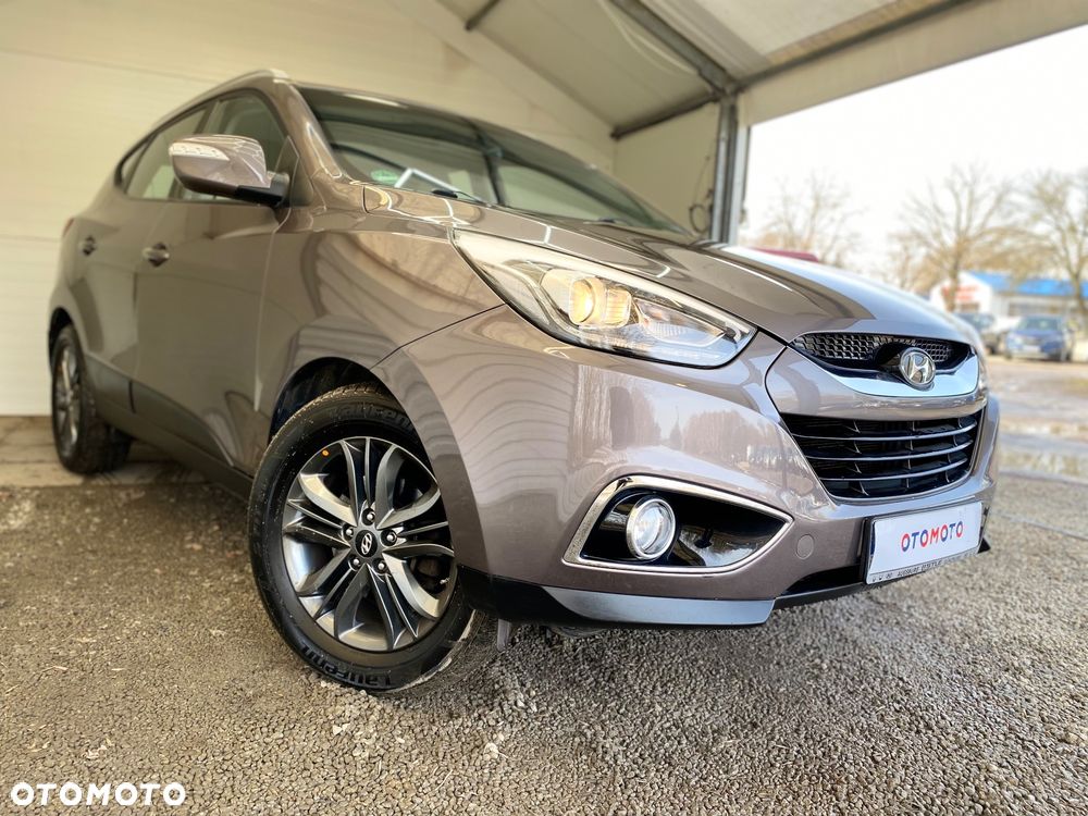 Hyundai ix35 2.0 CRDi 4WD Automatik Fifa World Cup Gold Edition - 39