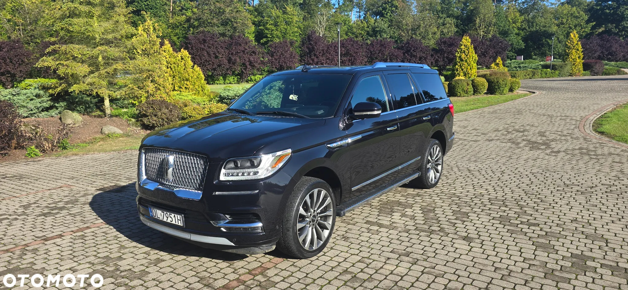 Lincoln Navigator - 7