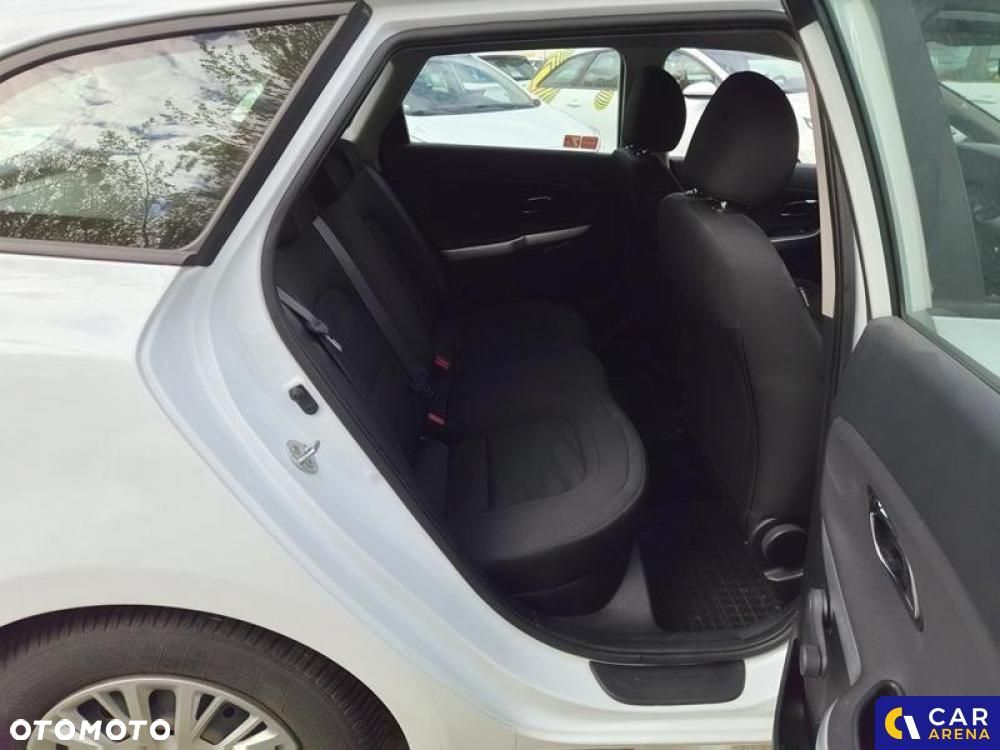 Kia Ceed - 22