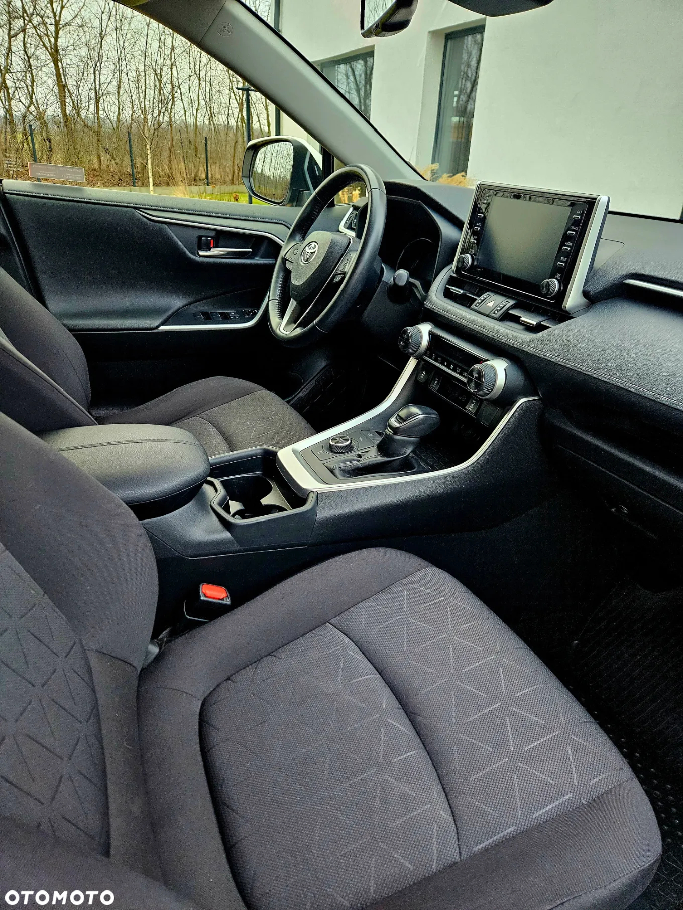 Toyota RAV4 - 11