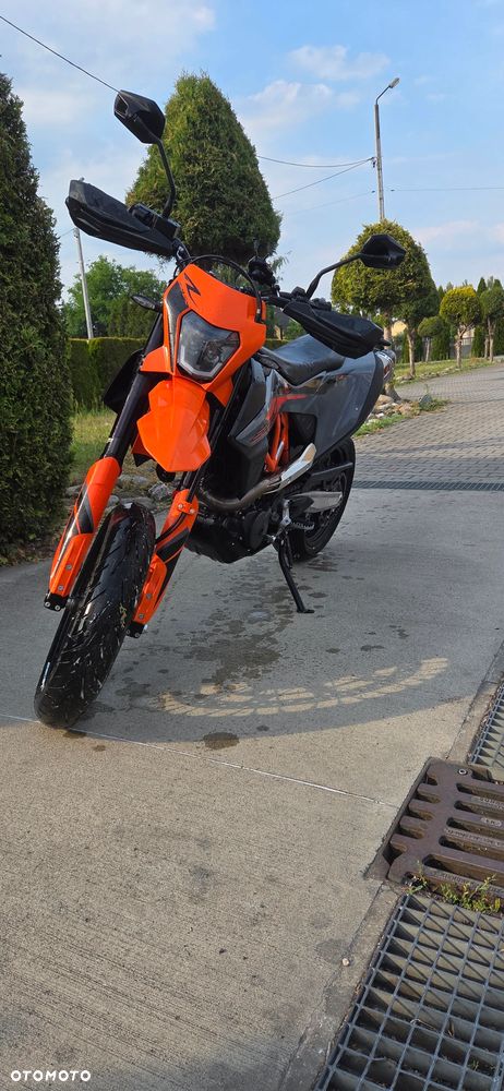 KTM SMC 690 - 4