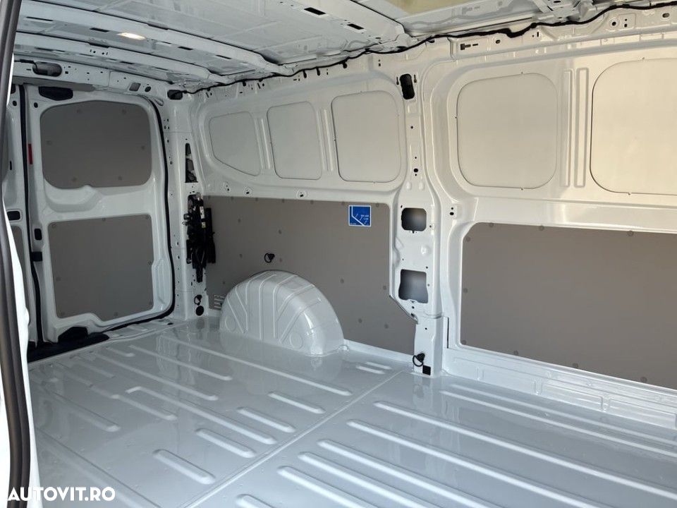 Volkswagen Transporter - 14
