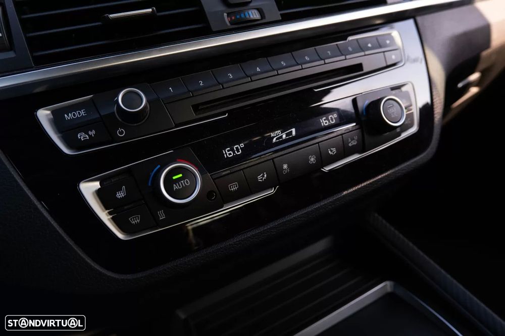 BMW M2 Competition Auto - 29