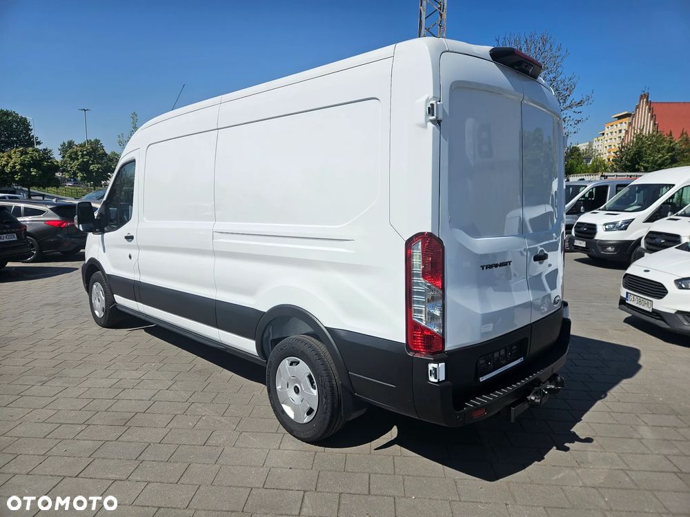 Ford Transit - 6