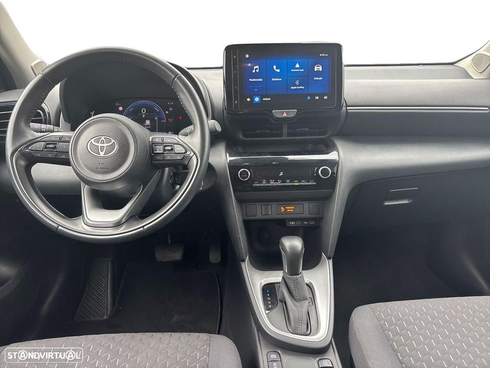 Toyota Yaris Cross 1.5 HDF Comfort Plus - 17