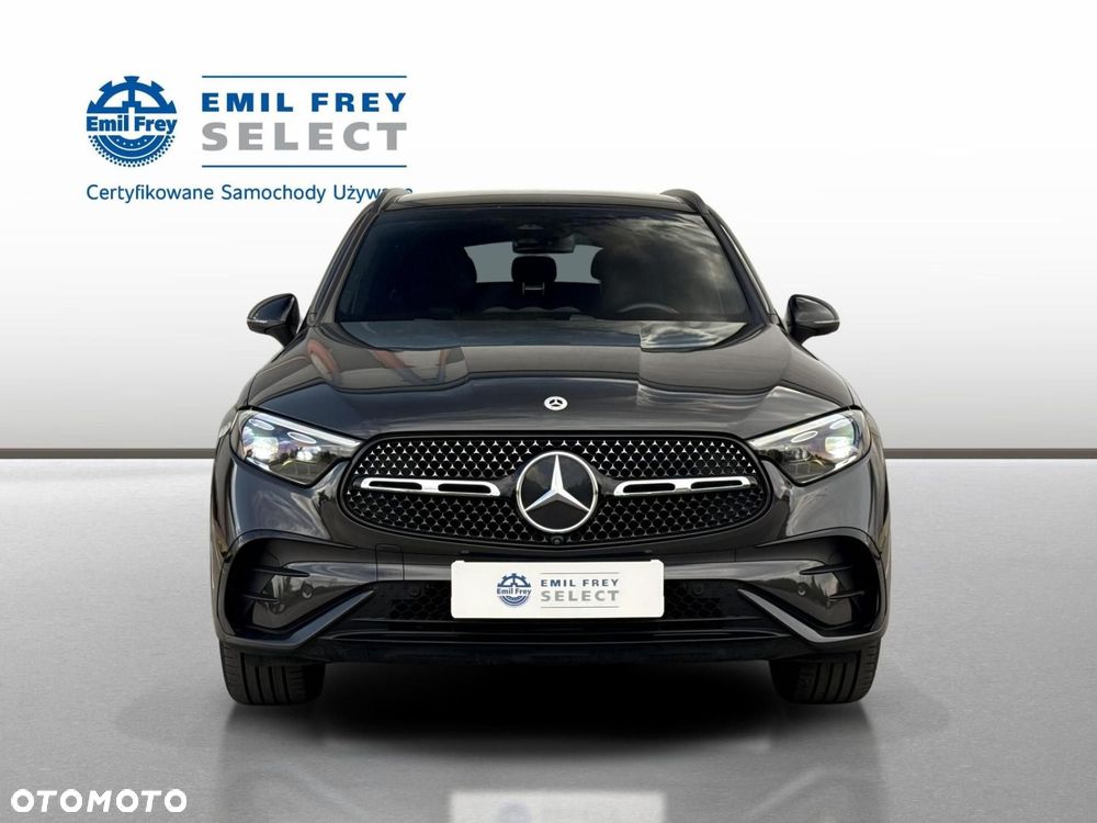 Mercedes-Benz GLC - 9