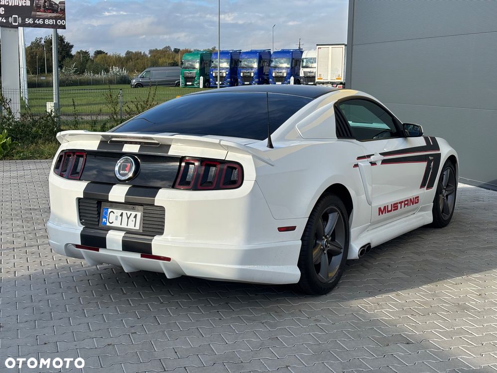 Ford Mustang 5.0 Ti-VCT V8 GT - 9