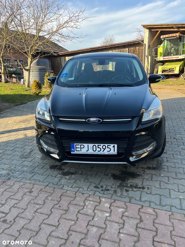 Ford Kuga 1.6 EcoBoost 2x4 Trend - 3
