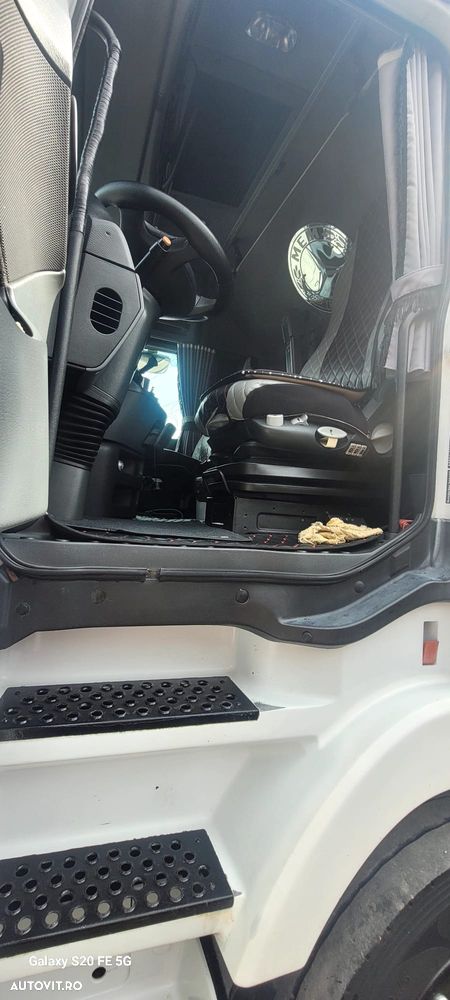 Mercedes-Benz Actros MP2 - 11