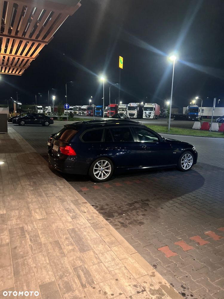 BMW Seria 3 320d DPF - 17