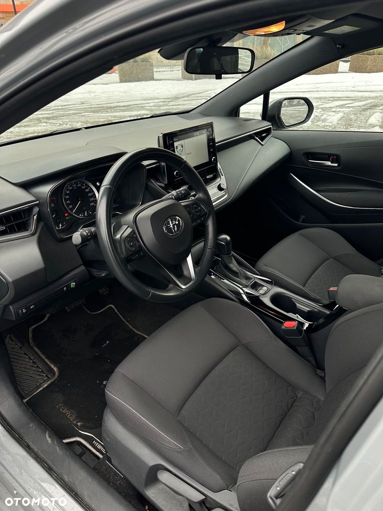 Toyota Corolla 1.8 Hybrid Active - 9