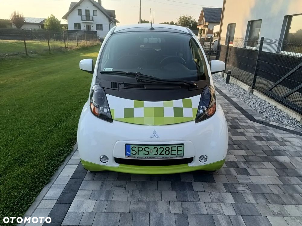 Mitsubishi i-MiEV Standard - 13