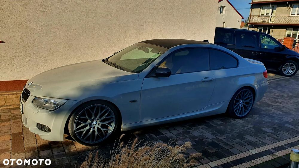 BMW Seria 3 320d M Sport Edition - 29