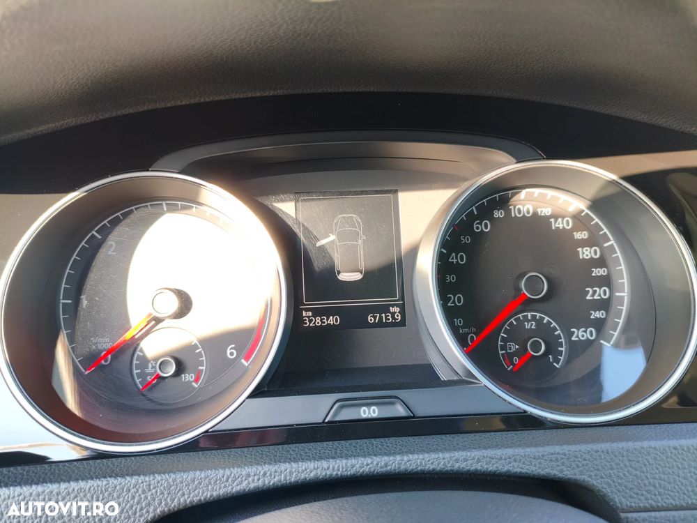 Volkswagen Golf 2.0 TDI (BlueMotion Technology) Highline - 20