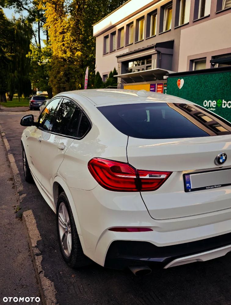 BMW X4 xDrive20i M Sport - 4
