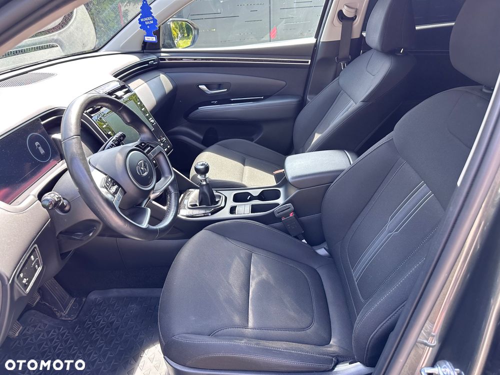 Hyundai Tucson 1.6 T-GDi Smart 2WD - 18