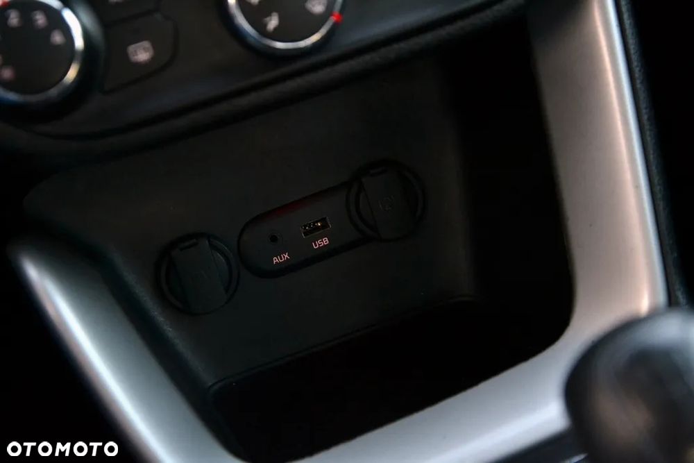 Kia Ceed 1.4 CVVT Attract plus - 31