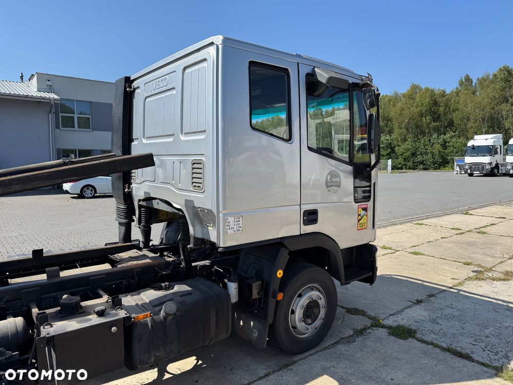 Iveco EuroCargo 100E15 hydrauliczna platforma wciągarka - 15