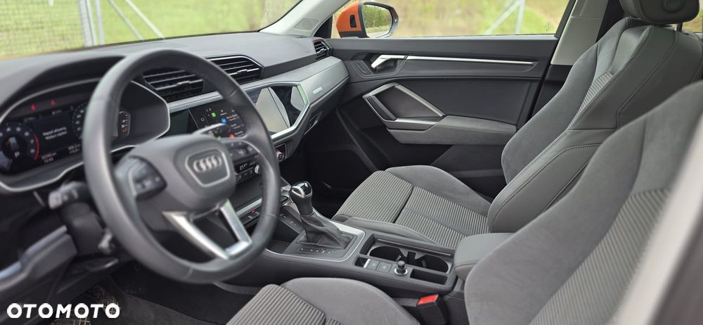 Audi Q3 35 TFSI S tronic - 10