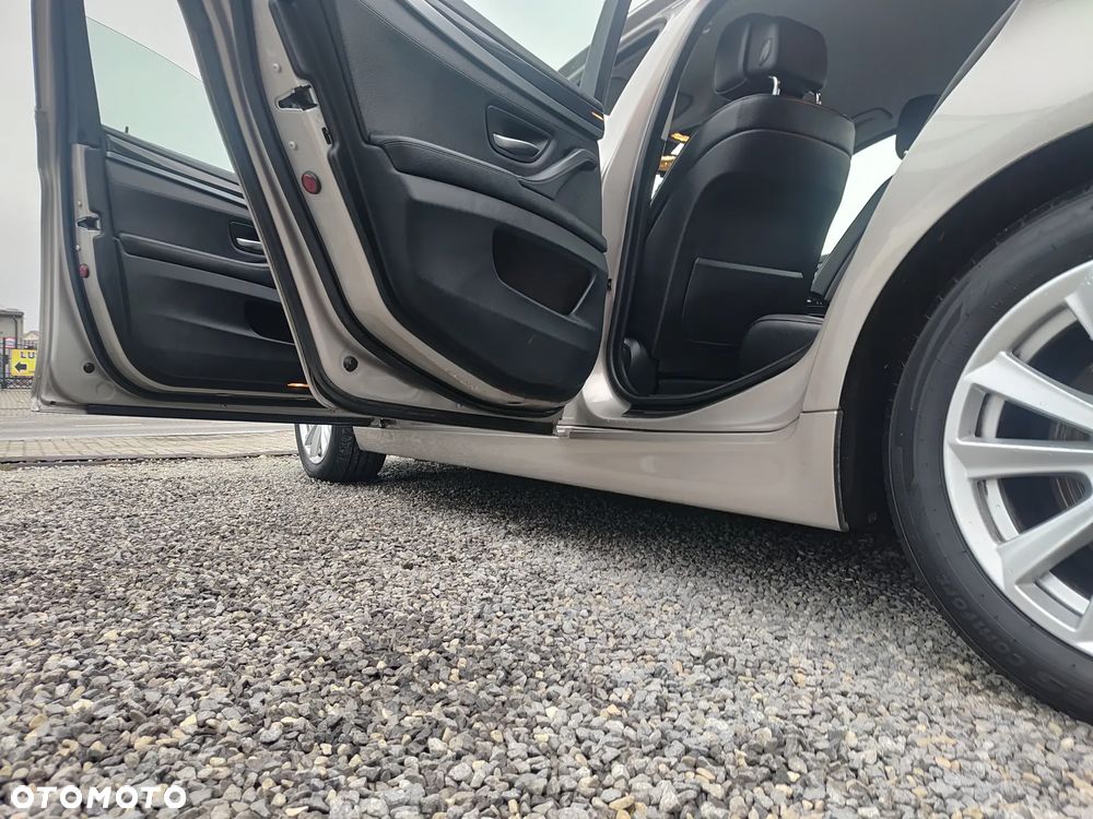 BMW Seria 5 - 14