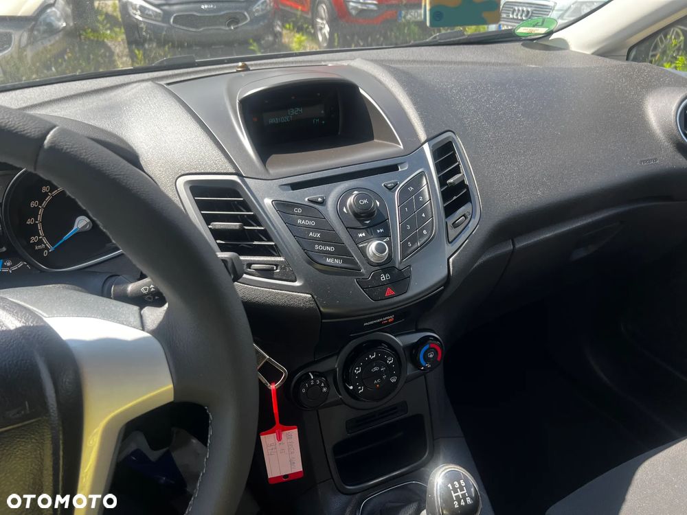 Ford Fiesta 1.6 TDCi Trend - 8