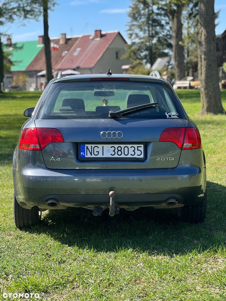 Audi A4 Avant 2.0 TDI - 13