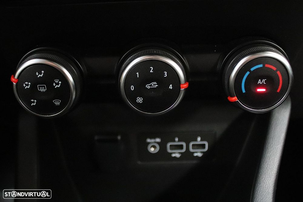 Renault Clio 1.0 TCe Evolution - 13