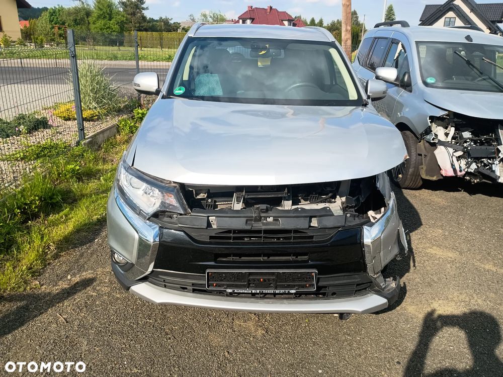 Mitsubishi Outlander 2.0 Intense 2WD CVT - 2