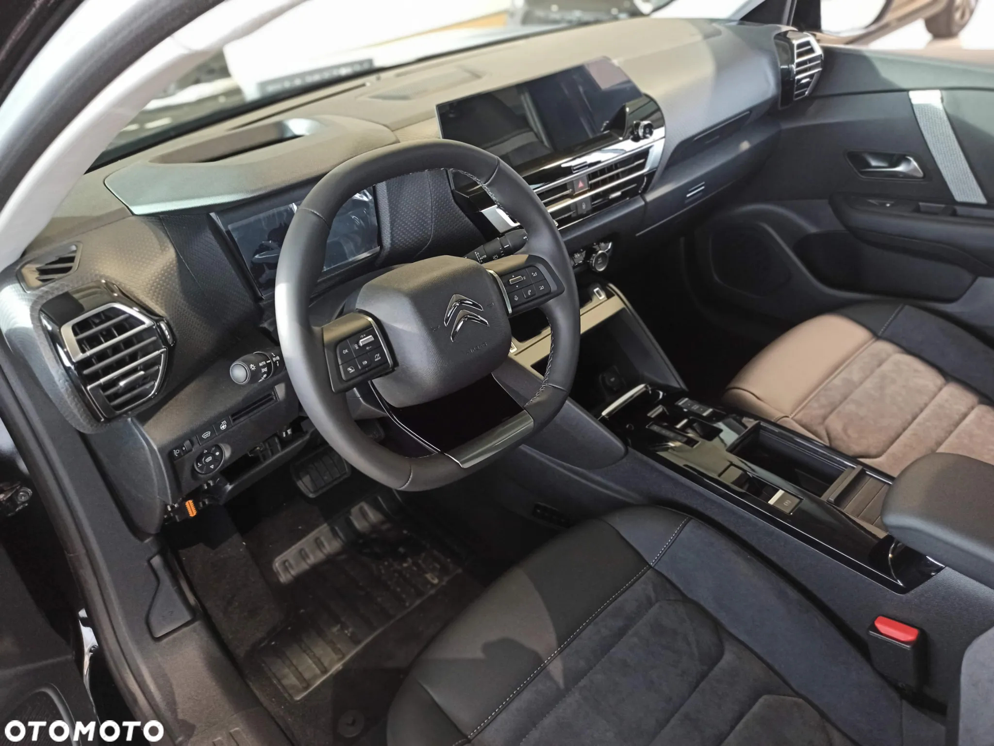 Citroën C4 e-C4 EV156 54kWh Max - 18