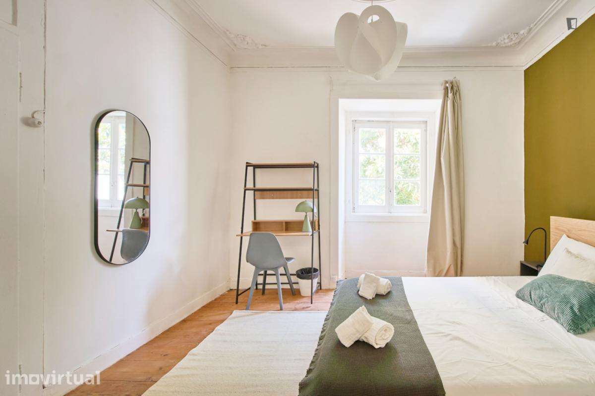 Quarto - localizado em São Bento Lisbon - Grande imagem: 3/31
