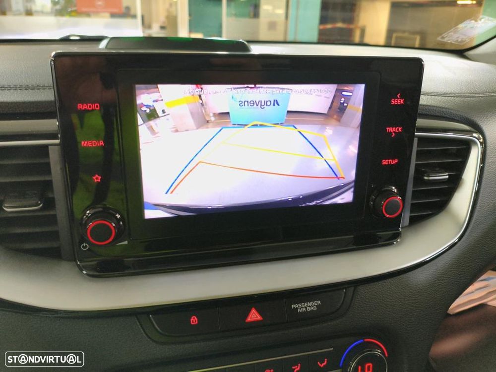 Kia XCeed 1.6 GDi PHEV Drive - 10