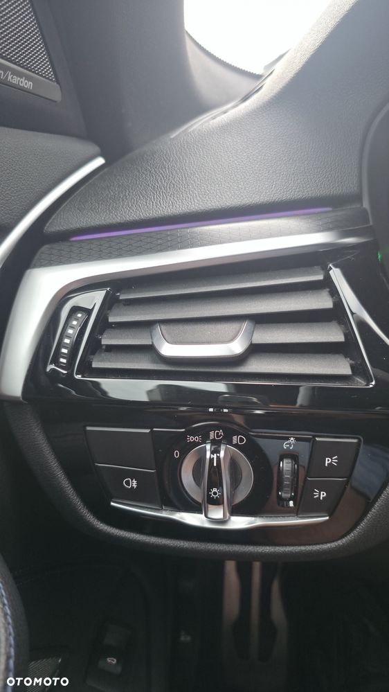 BMW Seria 5 520d xDrive mHEV M Sport sport - 24