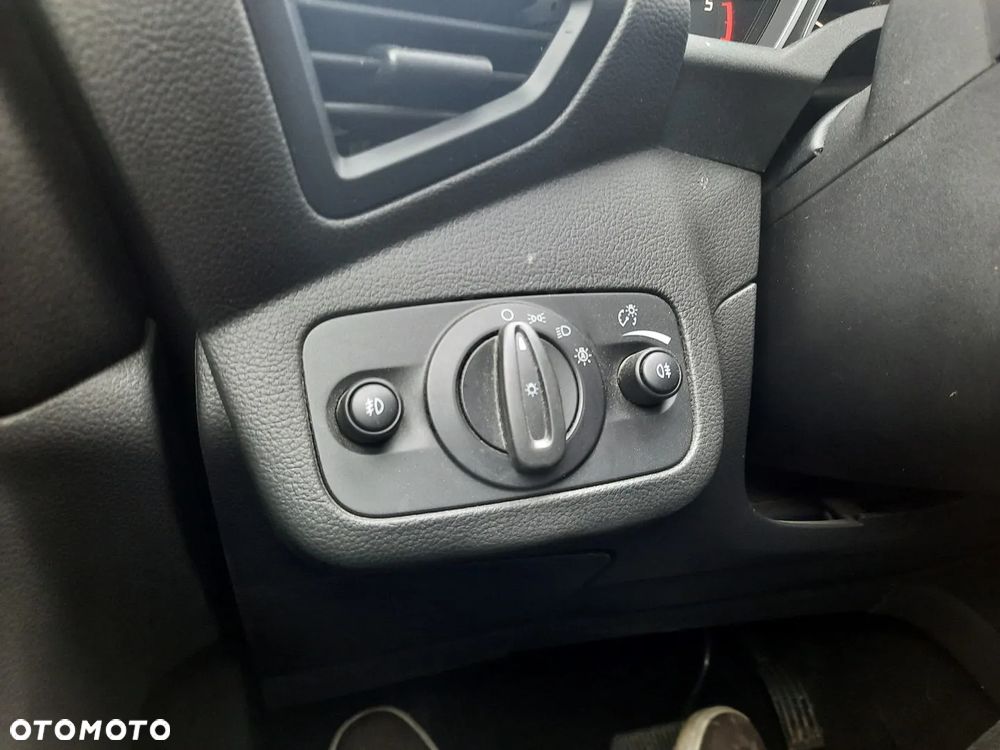 Ford Kuga 2.0 TDCi 4x4 SYNC - 25