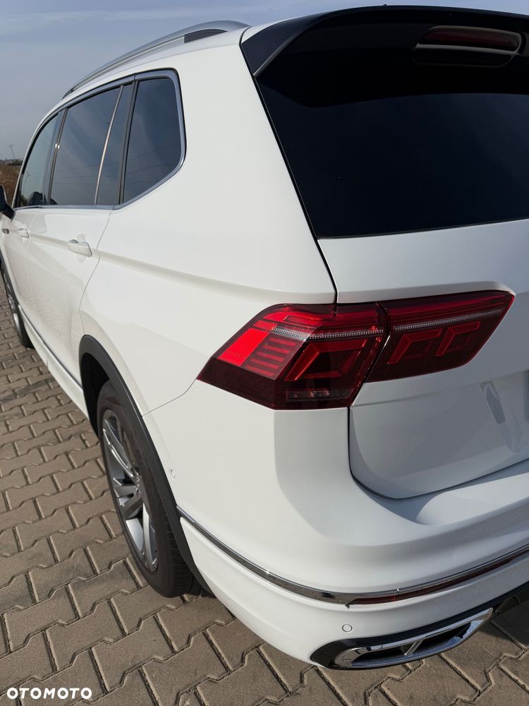 Volkswagen Tiguan Allspace - 16