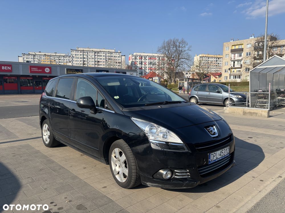 Peugeot 5008 1.6 HDi Access 7os - 1