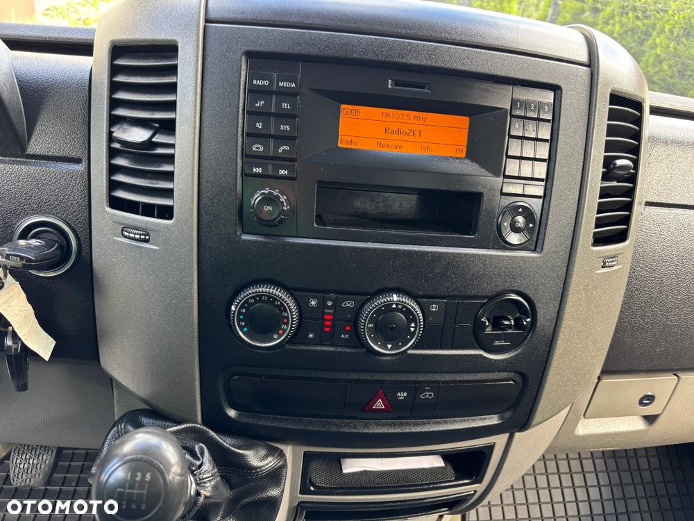 Mercedes-Benz Sprinter 514**Kontener**Winda**Klimatyzacja**Sprowadzony - 12