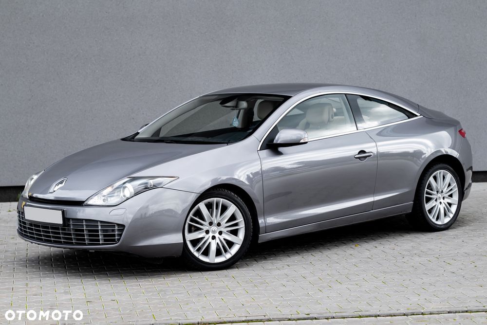 Renault Laguna Coupe V6 dCi 235 FAP GT - 3
