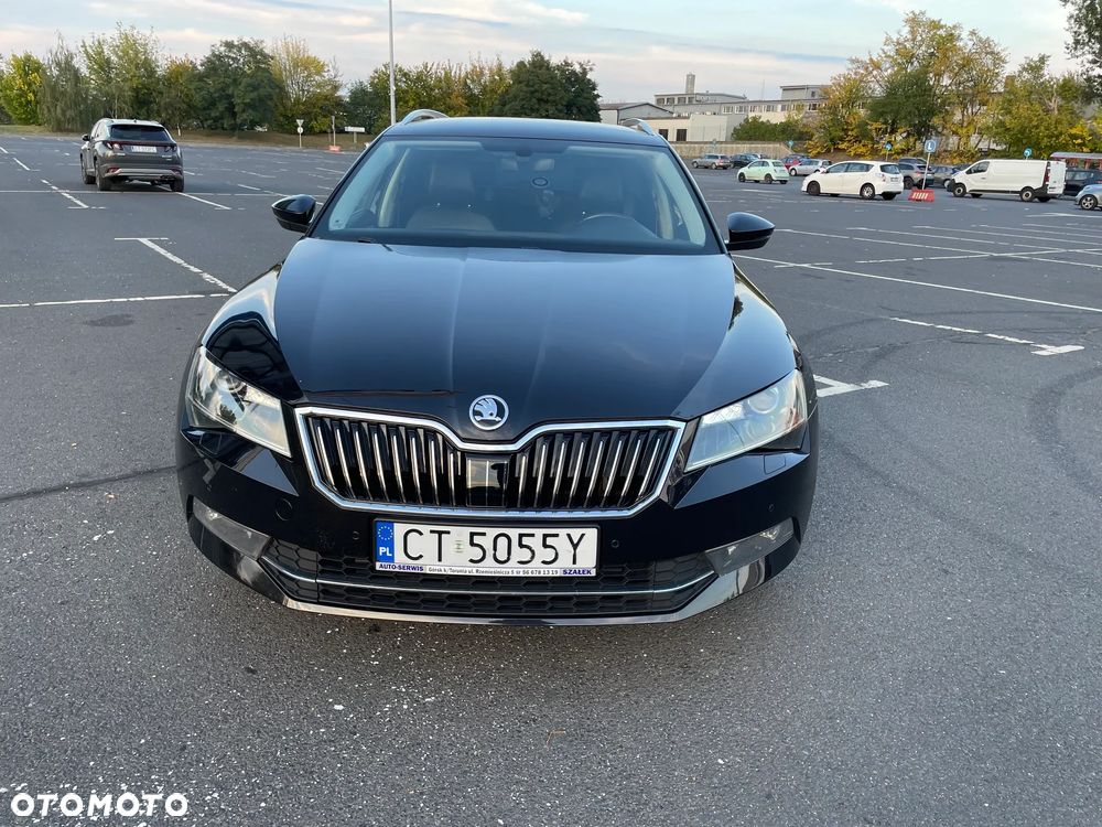 Skoda Superb 2016 photo 4