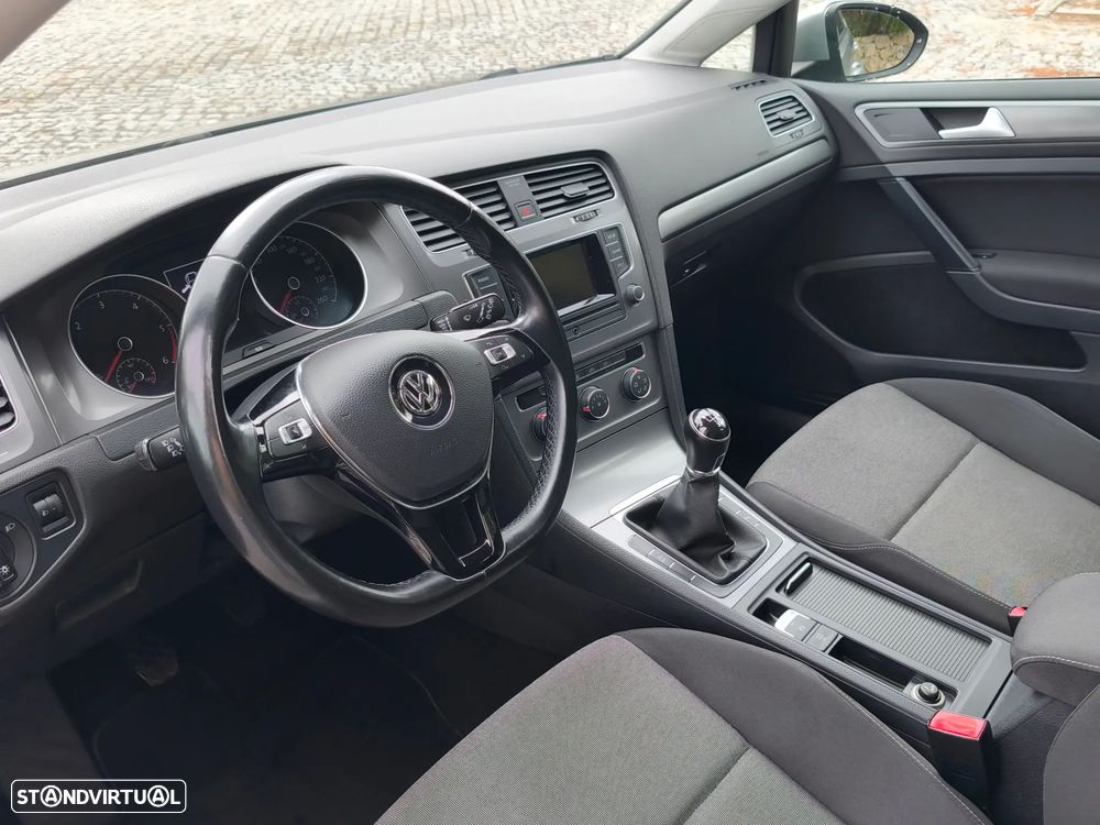 VW Golf Variant - 7