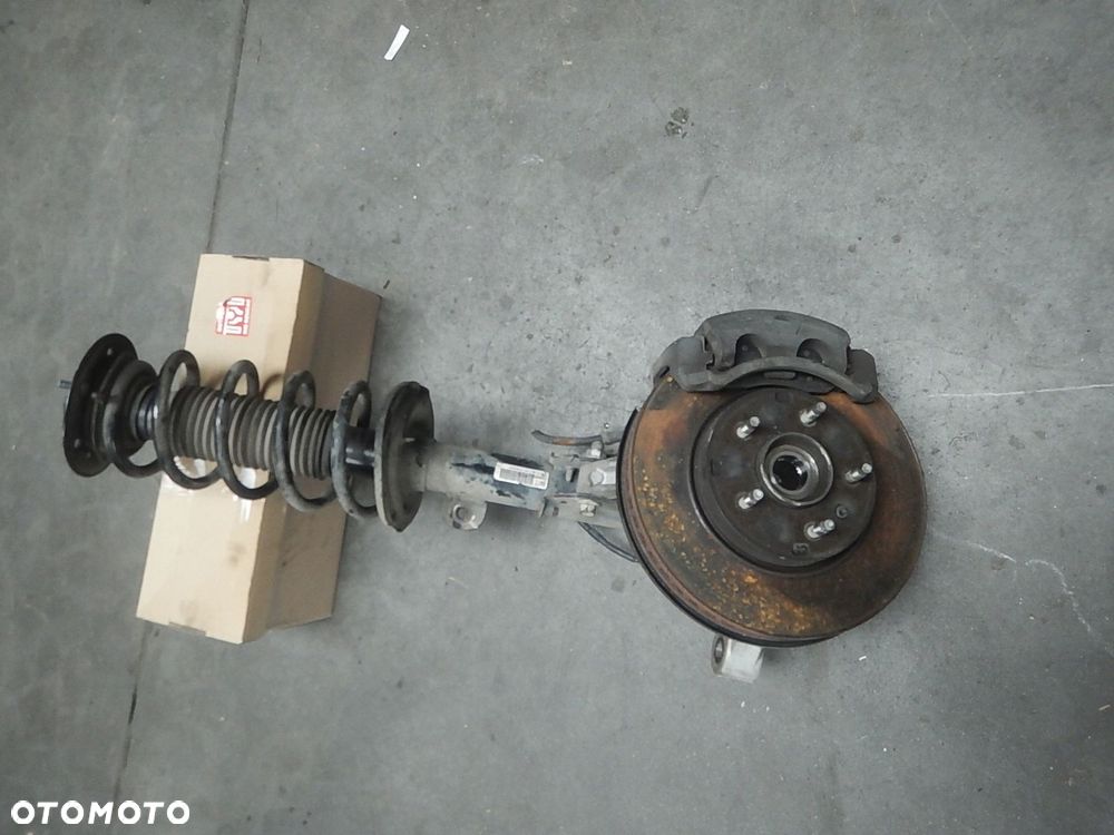zwrotnica amortyzator prawy przod chevrolet captiva antara i lift 2.2 cdti - 2