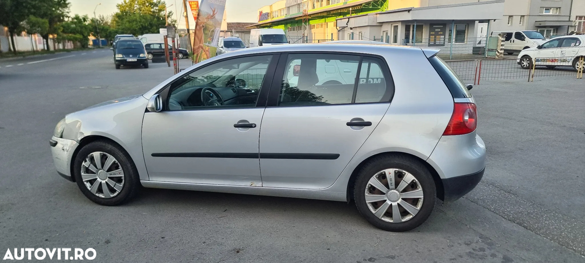 Volkswagen Golf 1.4 - 8
