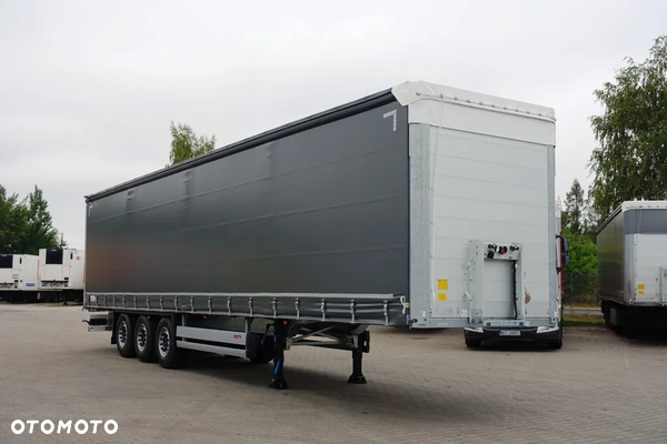 Schmitz Cargobull Firanka