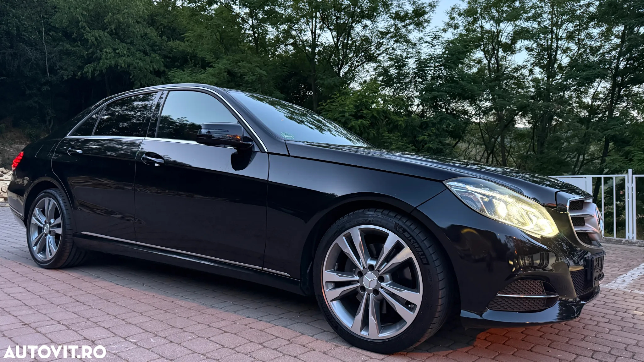 Mercedes-Benz E 250 BlueTEC 9G-TRONIC Avantgarde - 6
